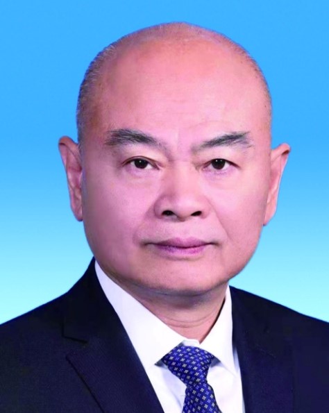 陳 云